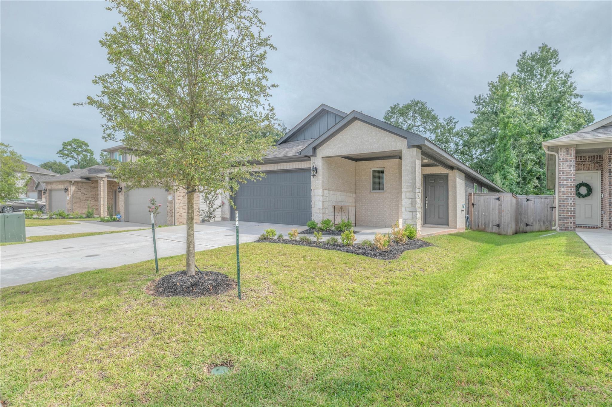 1721 Succotash Oak Court
