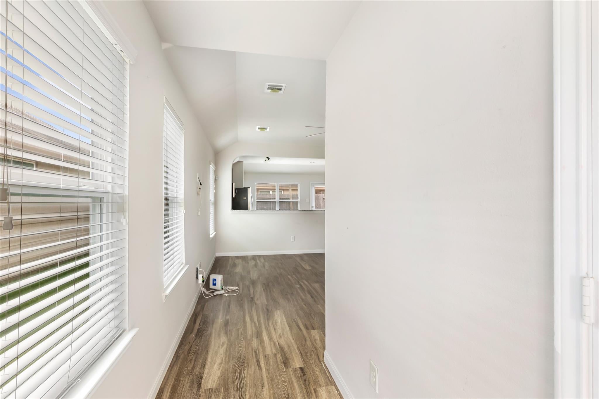 10335 White Fir Villa Avenue