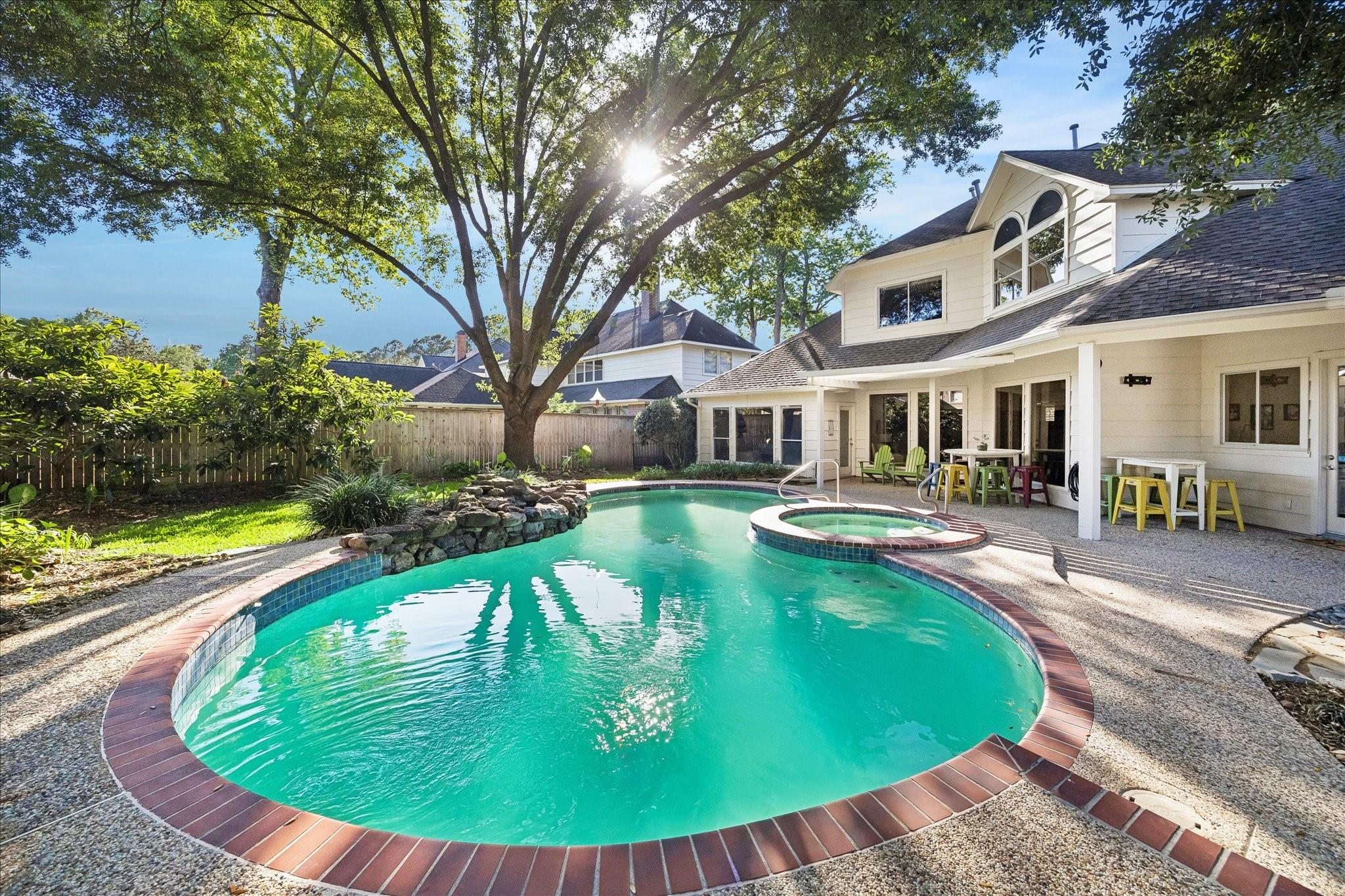 5926 Juniper Bluff Court