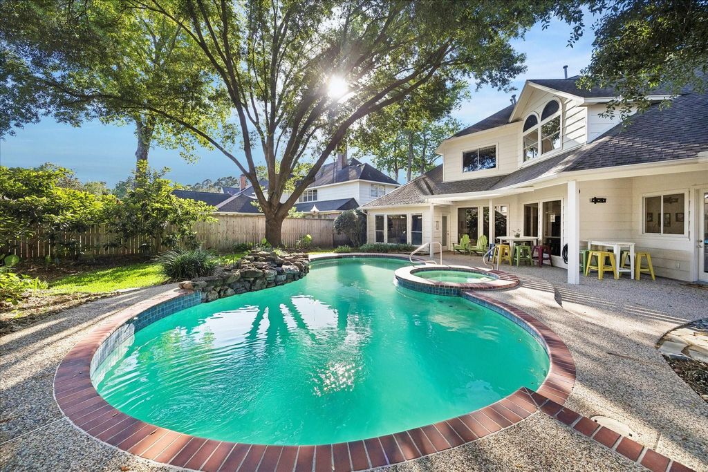 Photo of 5926 Juniper Bluff Court, Kingwood, TX 77345 (MLS # 19818720)