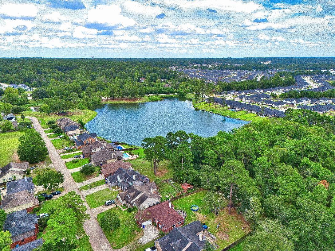 12092 La Salle River Road