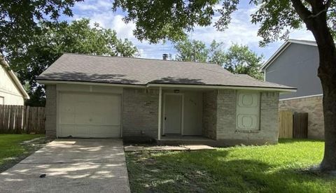 Photo of 3018 Rockrill Drive, Houston, TX 77045 (MLS # 97965410)