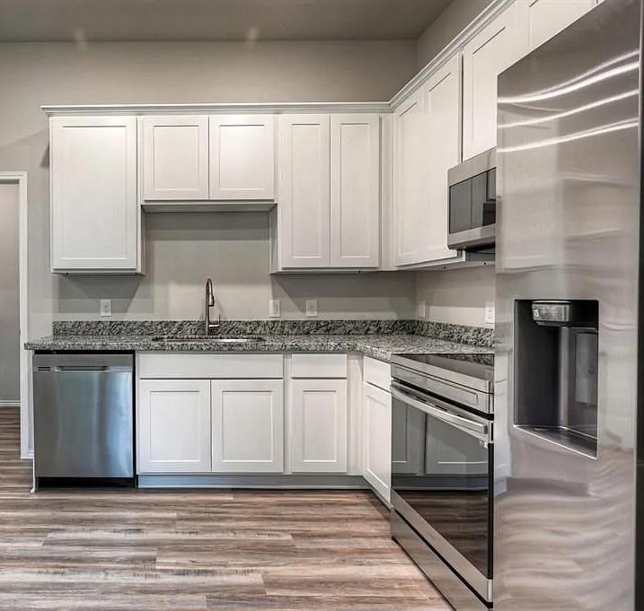 9595 Darkwood Street