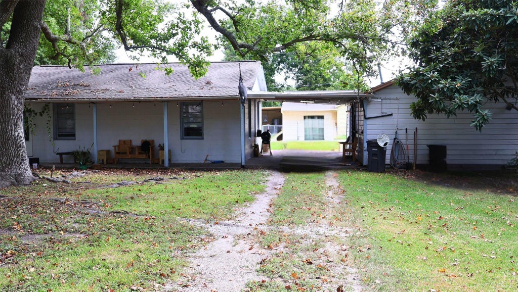 Photo of 7029 Church Lane, Hitchcock, TX 77563 (MLS # 60654290)