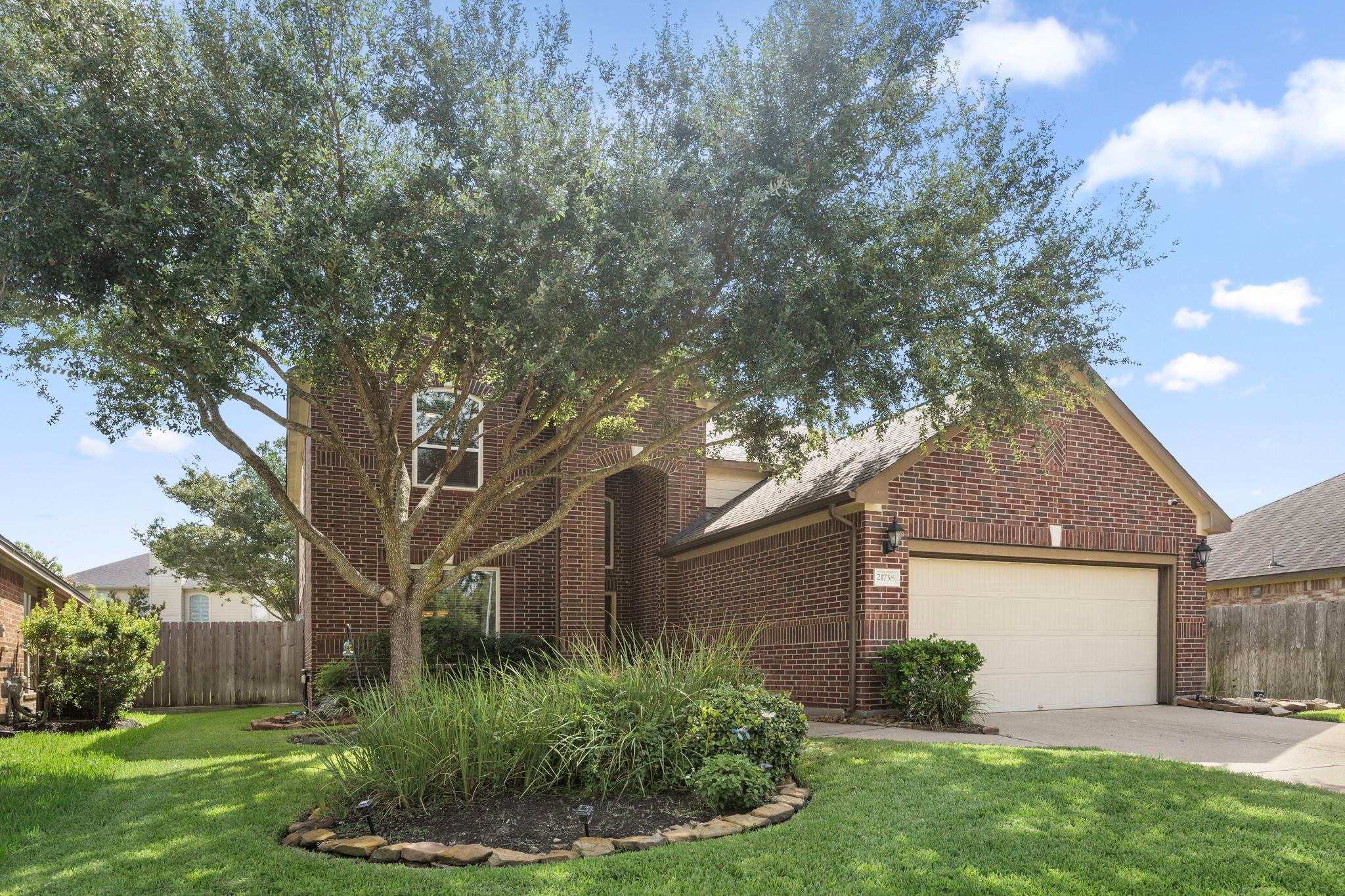 21738 E Carolina Green Drive