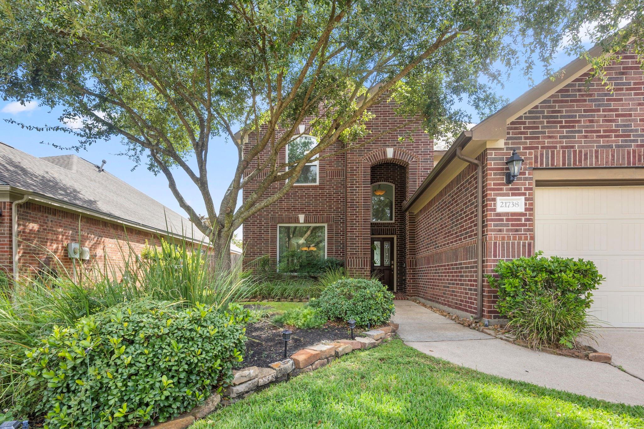 21738 E Carolina Green Drive