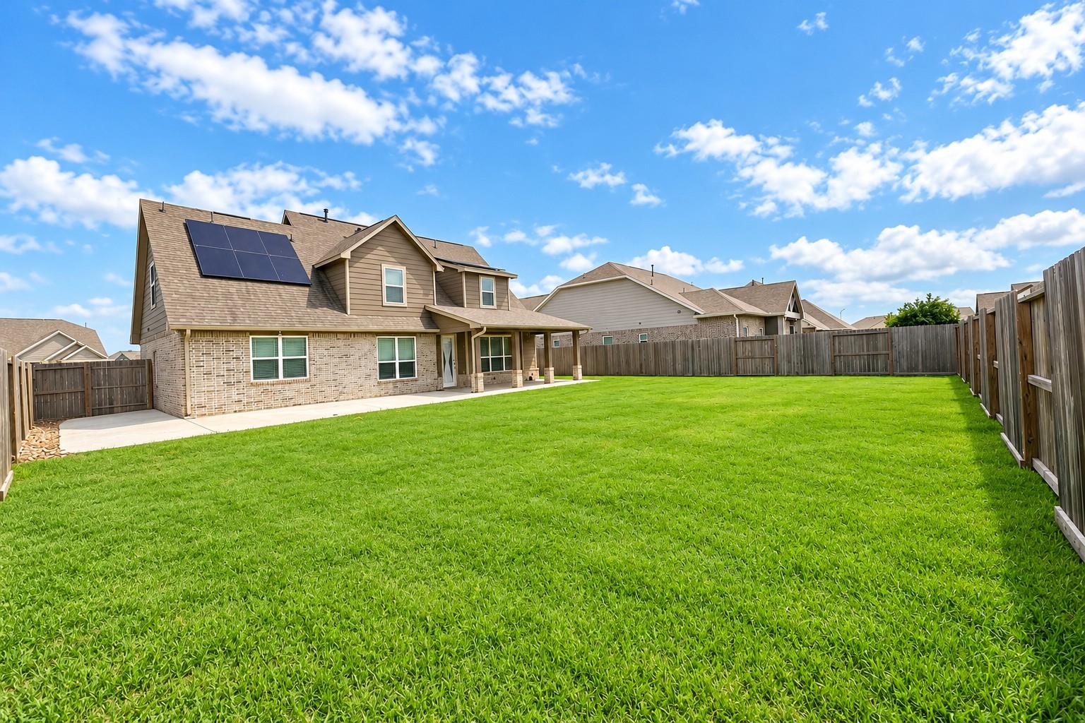 14615 Saratoga Lane