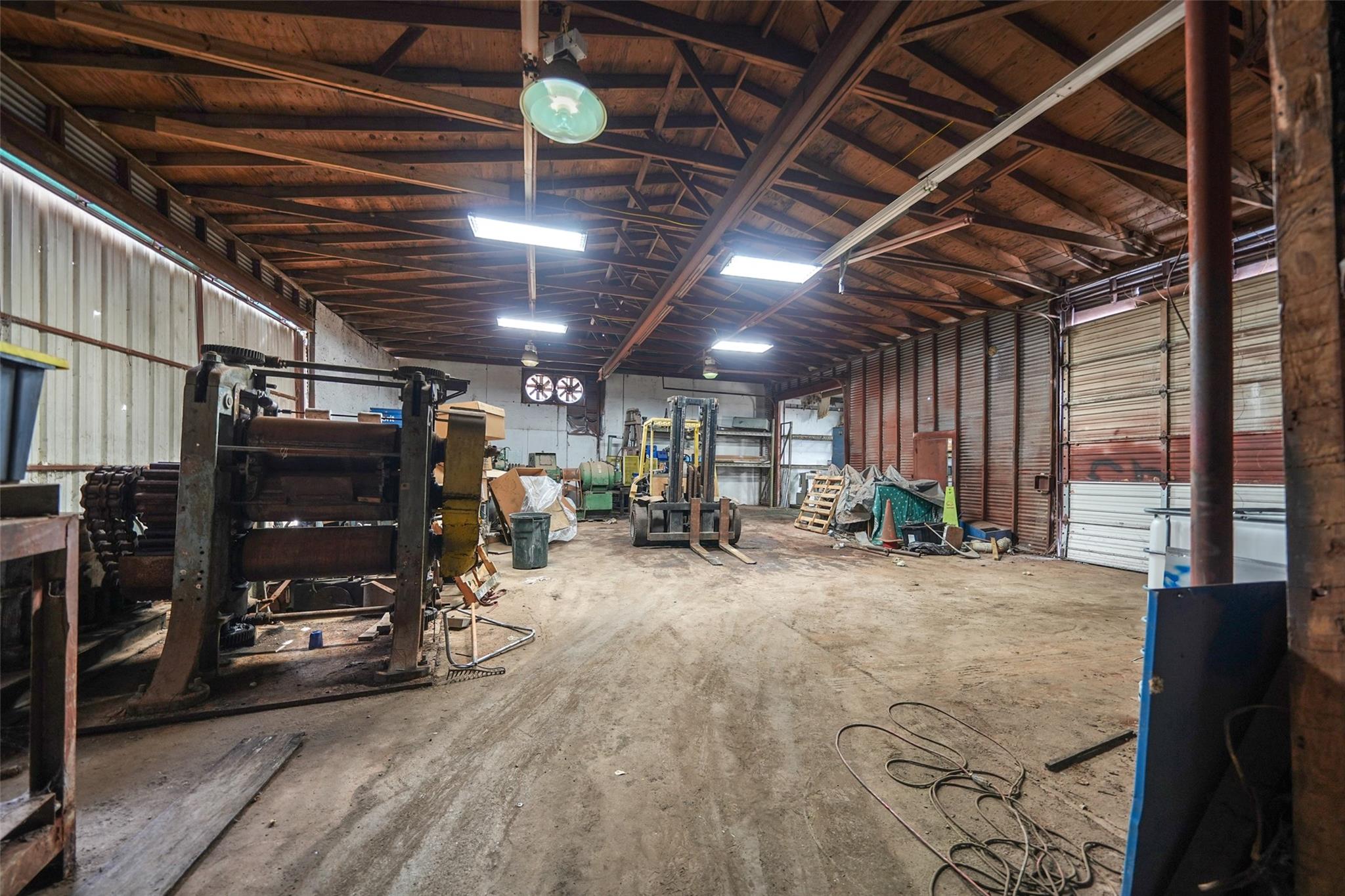 1893 Us Hwy 190 Drive