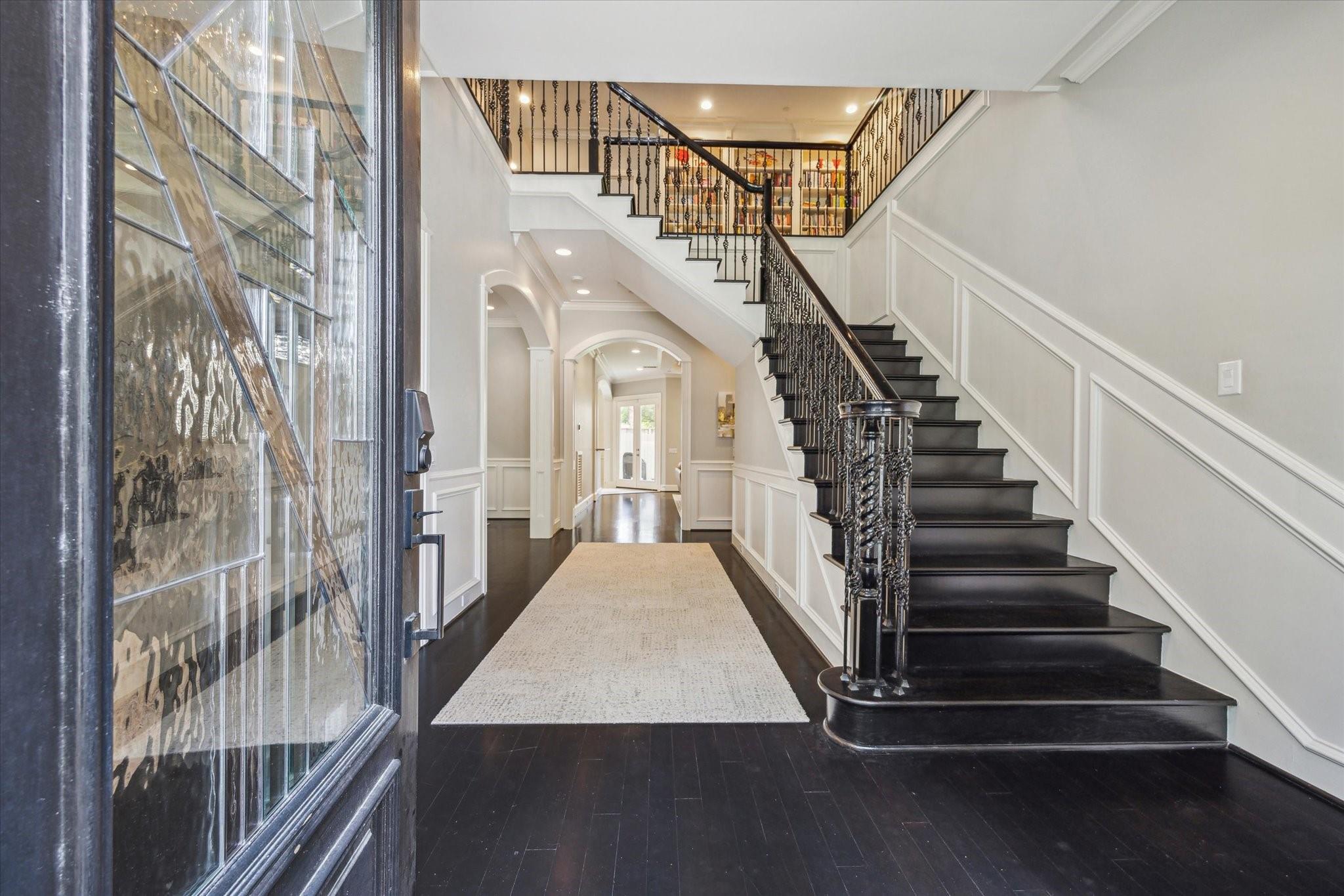 5311 Patrick Henry Street