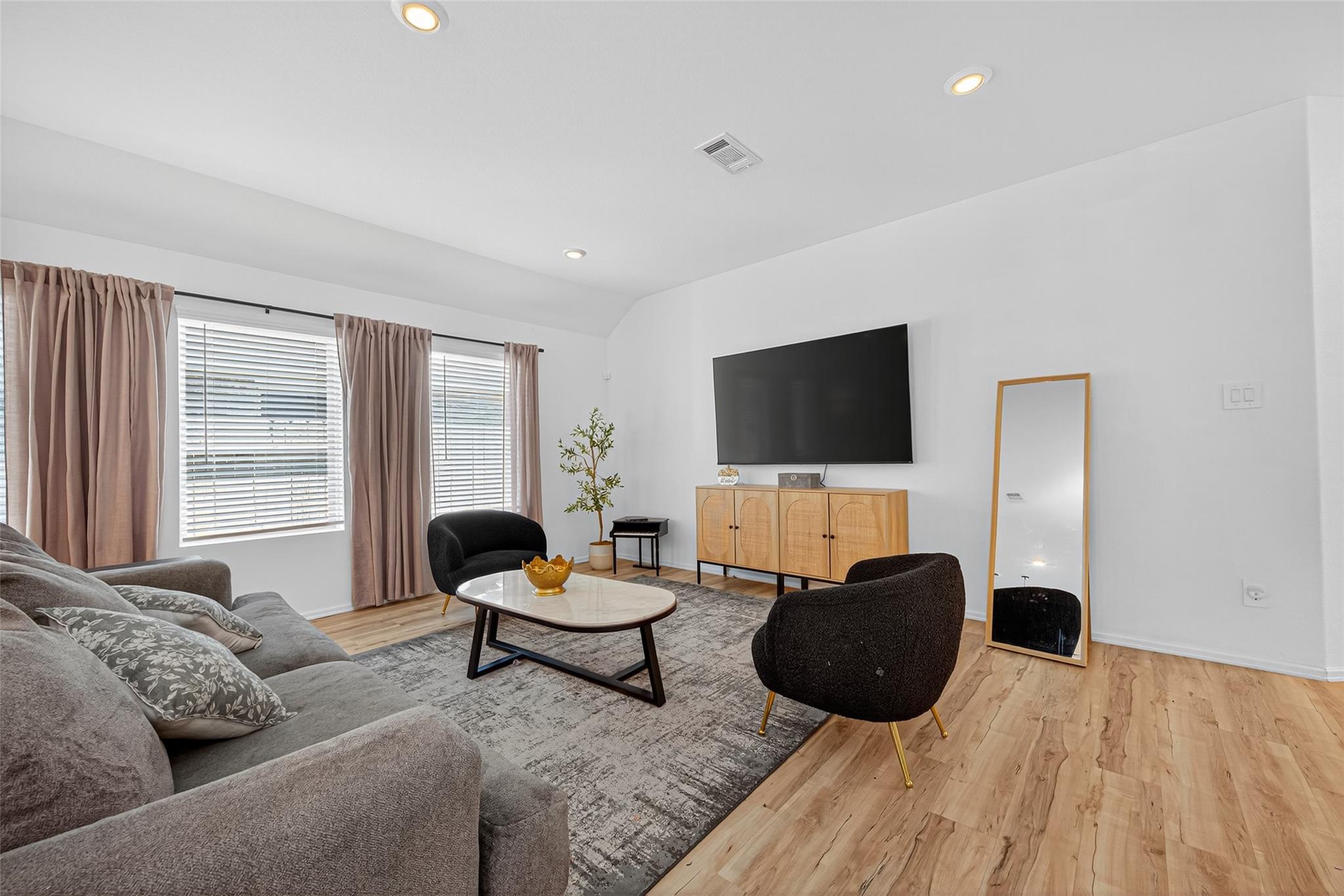22121 Oakland Meadows Lane