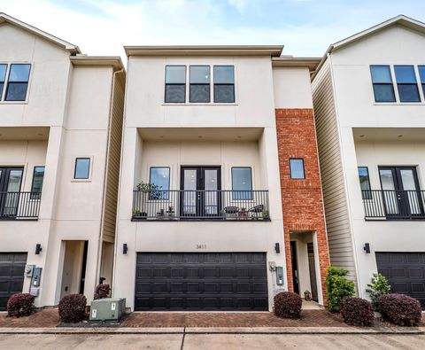 Photo of 3411 Kensington Yellow Place, Houston, TX 77008 (MLS # 60371550)