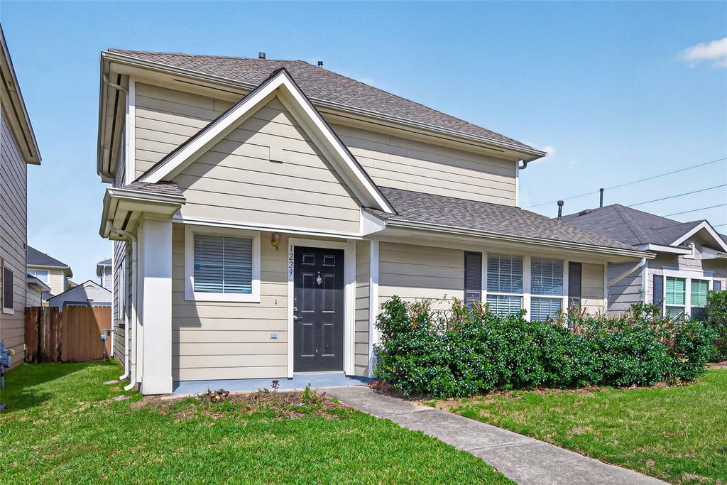 Photo of 1229 Verde Trails Drive, Houston, TX 77073 (MLS # 2802888)