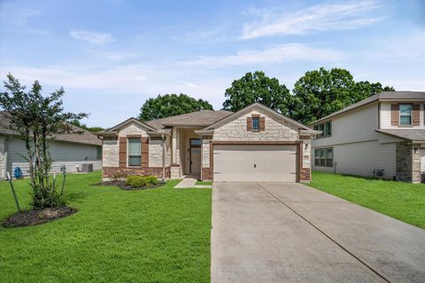 Photo of 612 Danielle Street, Dayton, TX 77535 (MLS # 74729443)