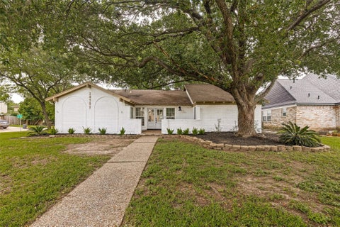 Photo of 10903 Holly Springs Drive, Houston, TX 77042 (MLS # 74714277)