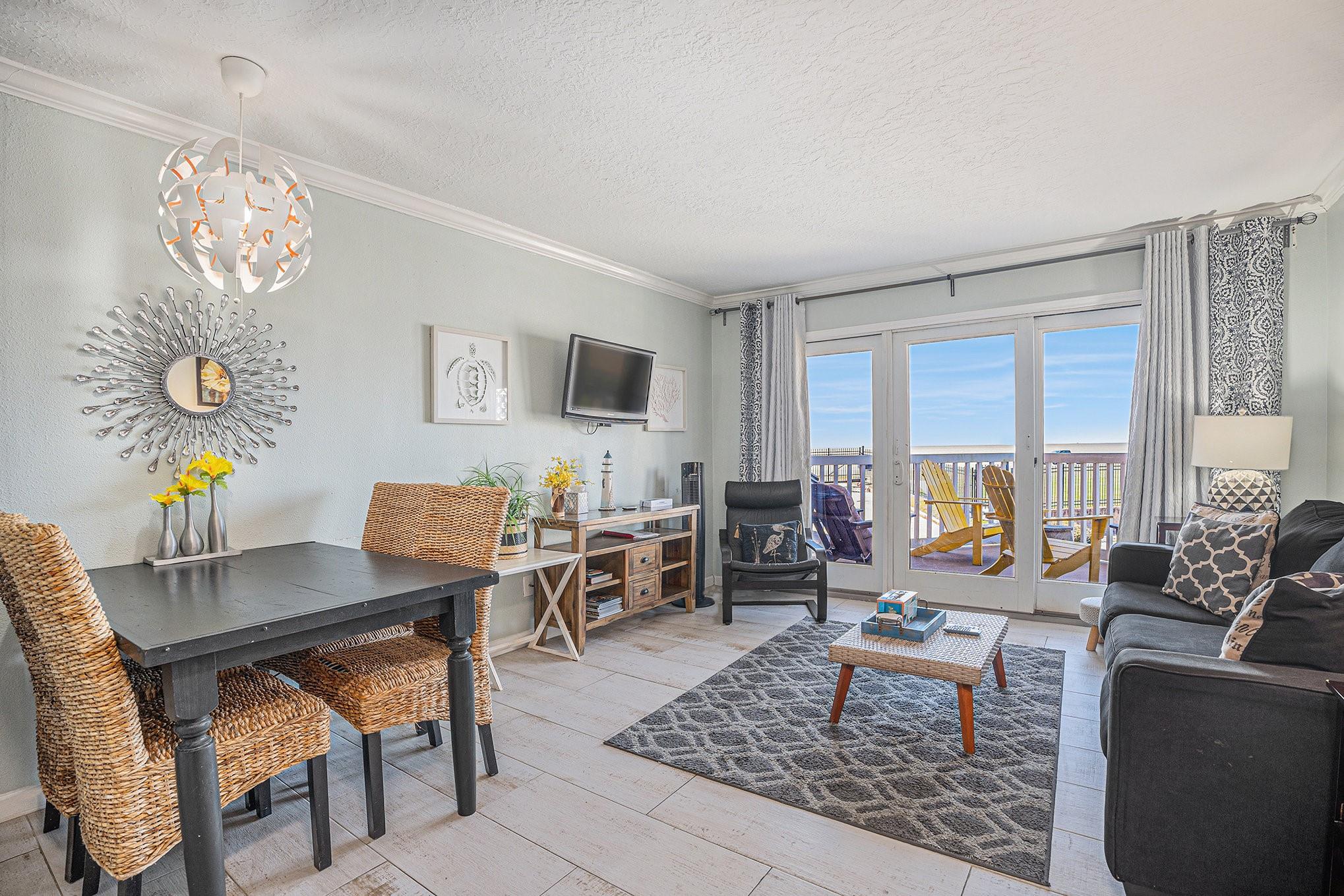 6300 Seawall Boulevard 6101