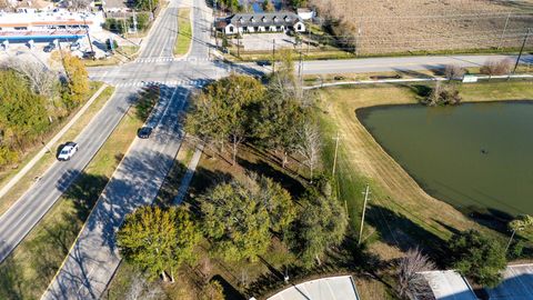 0 S Cherry Street Tomball TX 77375