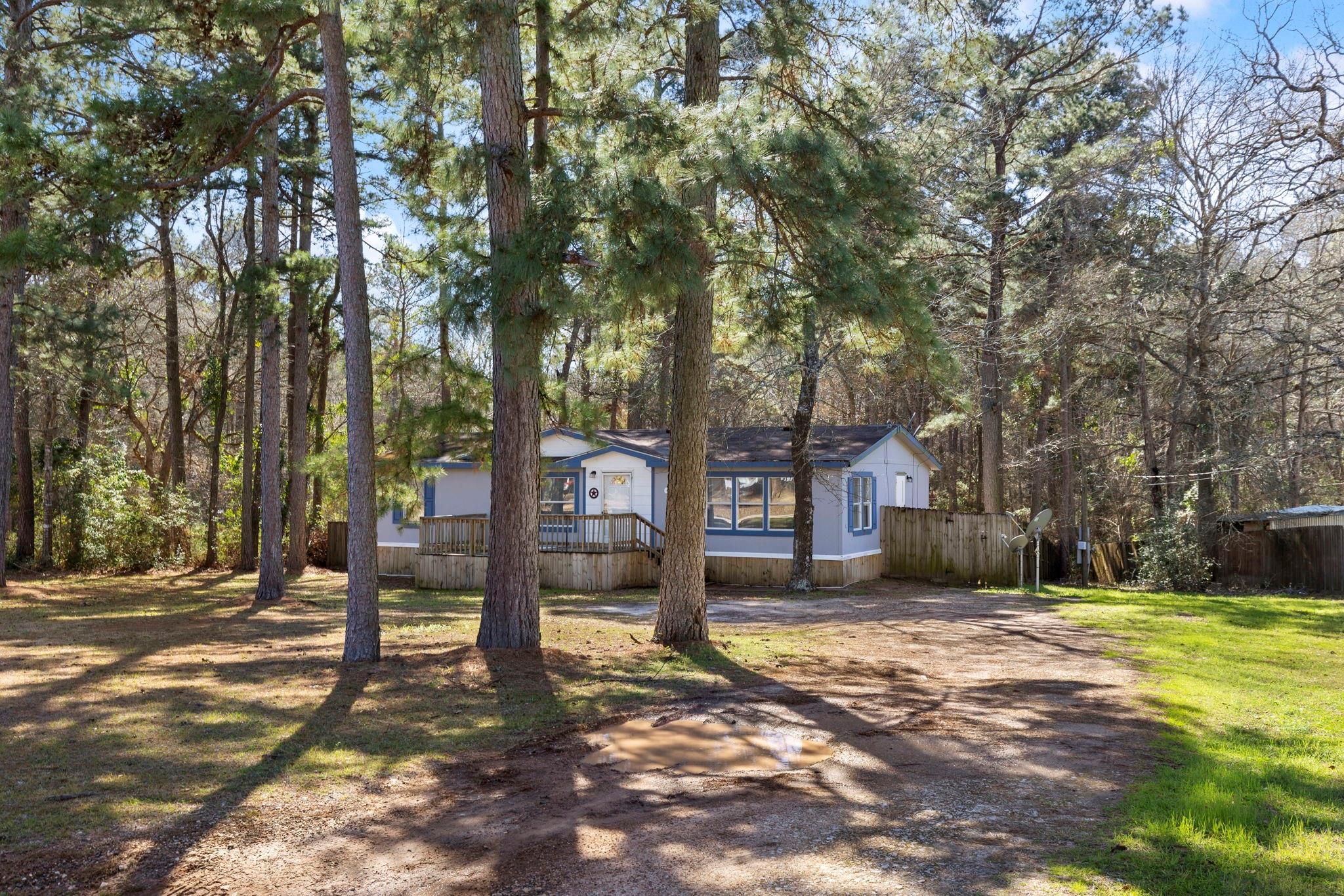 4460 Grand Oaks Drive