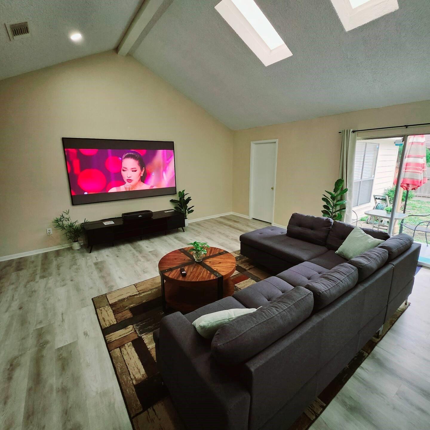 6507 Briar Glade Drive