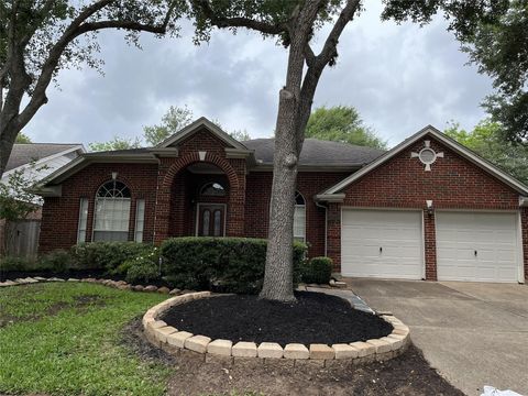 Photo of 1215 Wood Haven Court, Sugar Land, TX 77479 (MLS # 34450041)