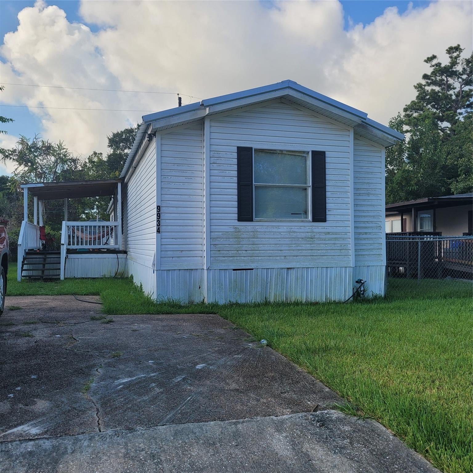9934 Cedar Landing Drive