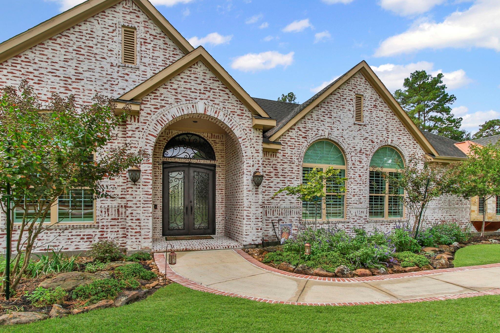 28242 Forest Green Drive