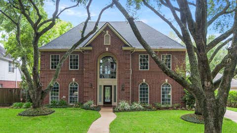 Photo of 23 Saint Simons Court, Sugar Land, TX 77479 (MLS # 80718127)