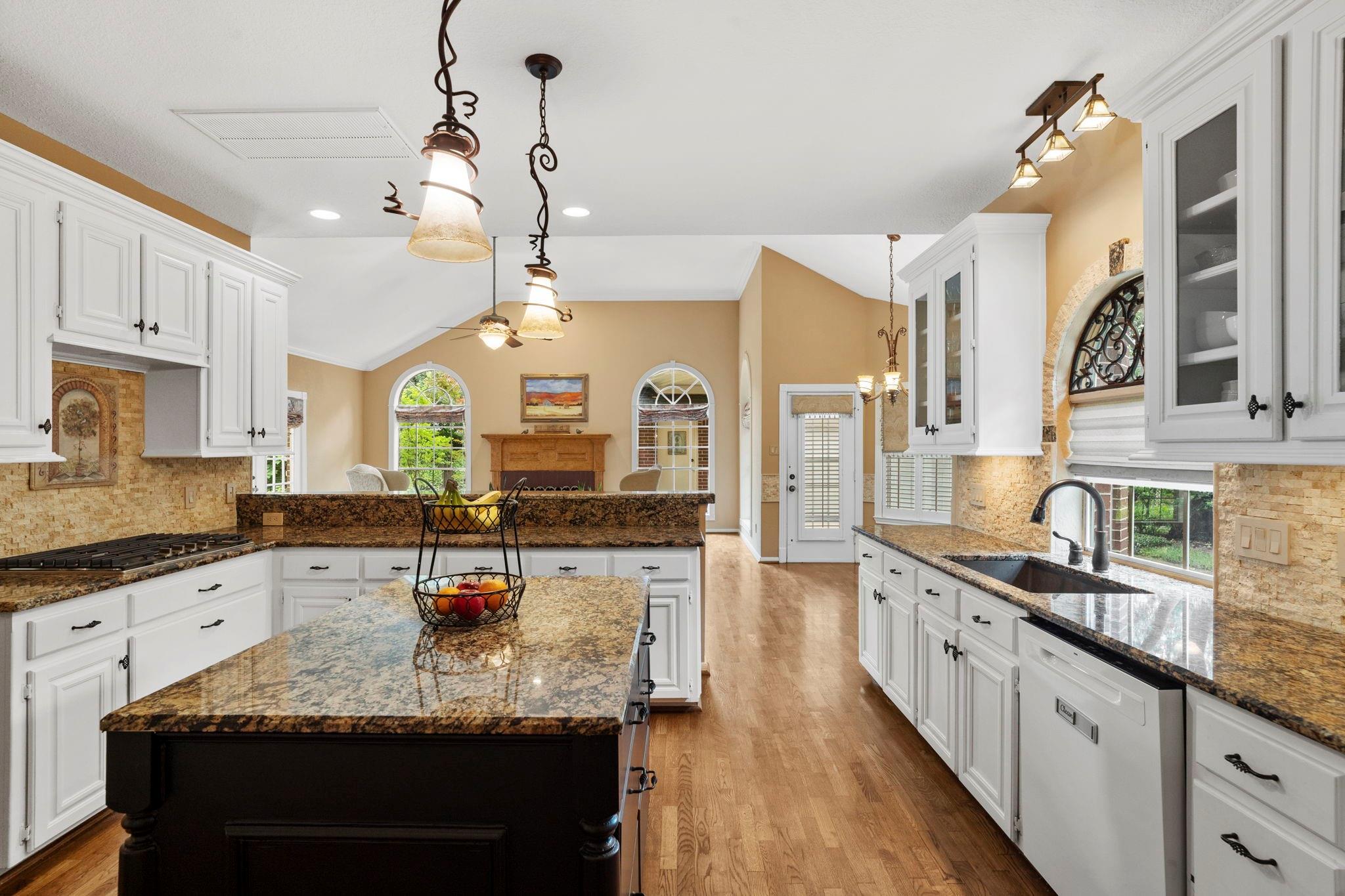 23 Saint Simons Court