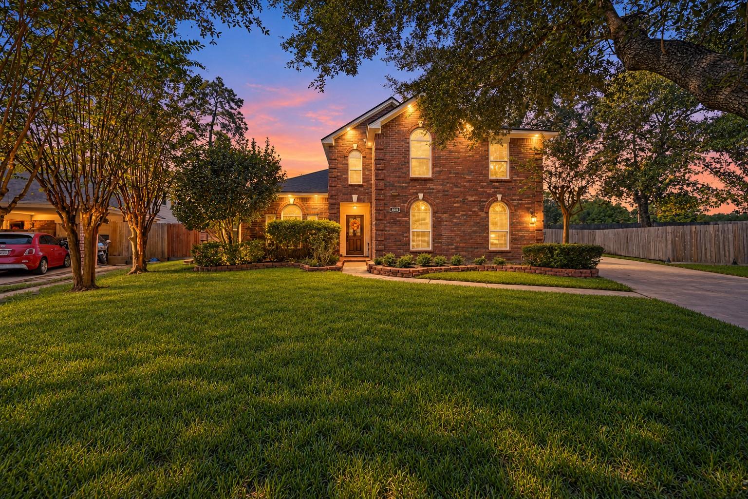 1806 Kensington Park Circle