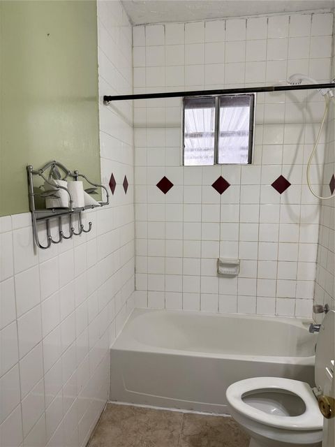 Tiny photo for 6318 Illinois St, Houston, TX 77021 (MLS # 71858446)
