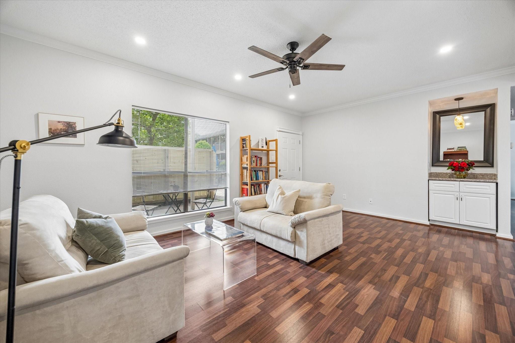 1100 Augusta Drive 25