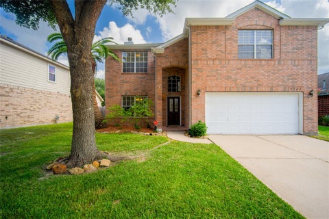 Photo of 9703 Berkshire Trace, Pearland, TX 77584 (MLS # 15056387)