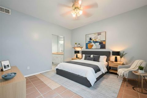 Condo For Sale - 9707 Richmond Avenue #103<br/> Houston, TX 77042