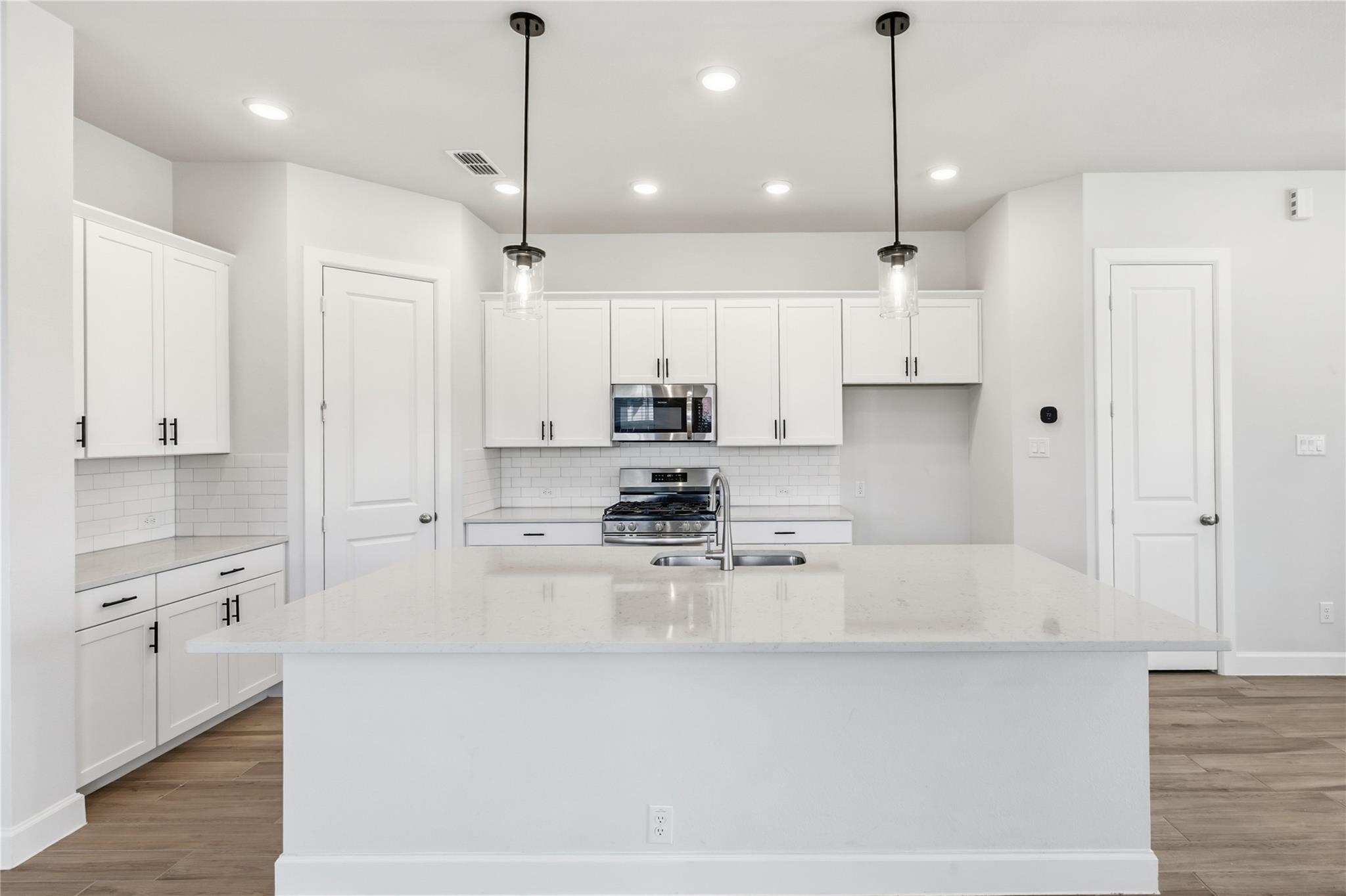 1530 Noble Park Drive