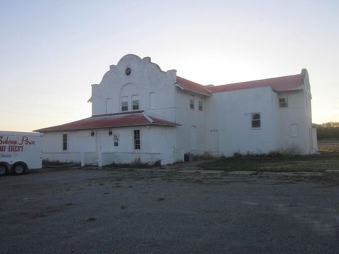 Photo of 207 10th Street NW, Childress, TX 79201 (MLS # 7224257)