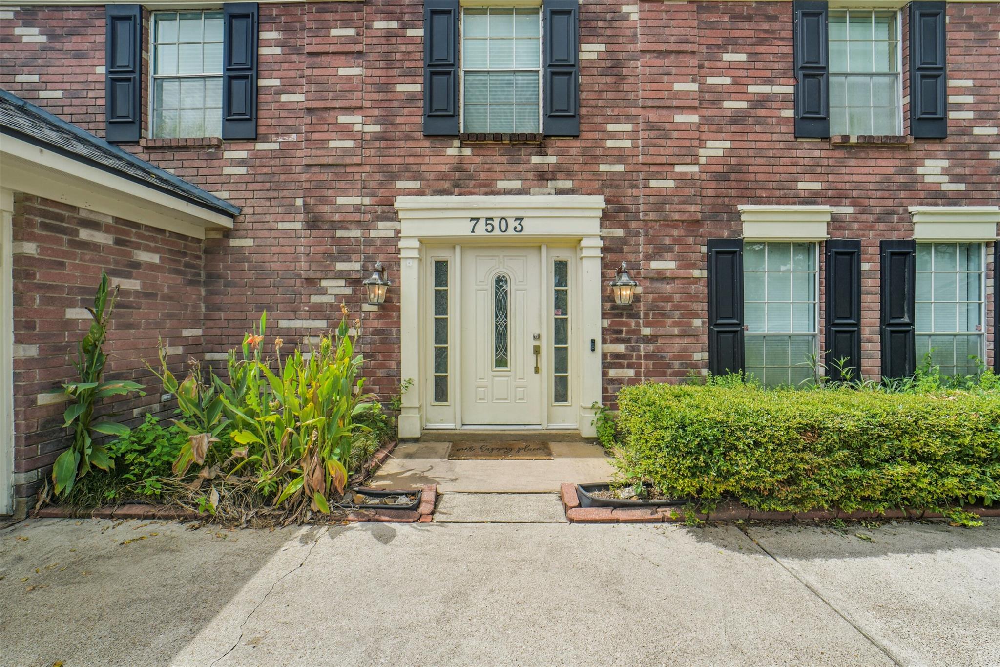 7503 Valley Laurel Court