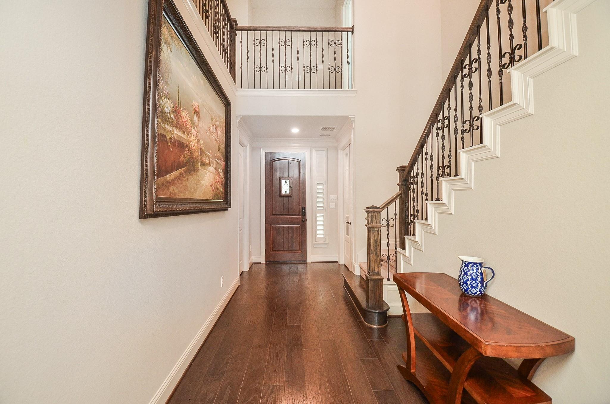 2706 Dogwood Terrace Lane