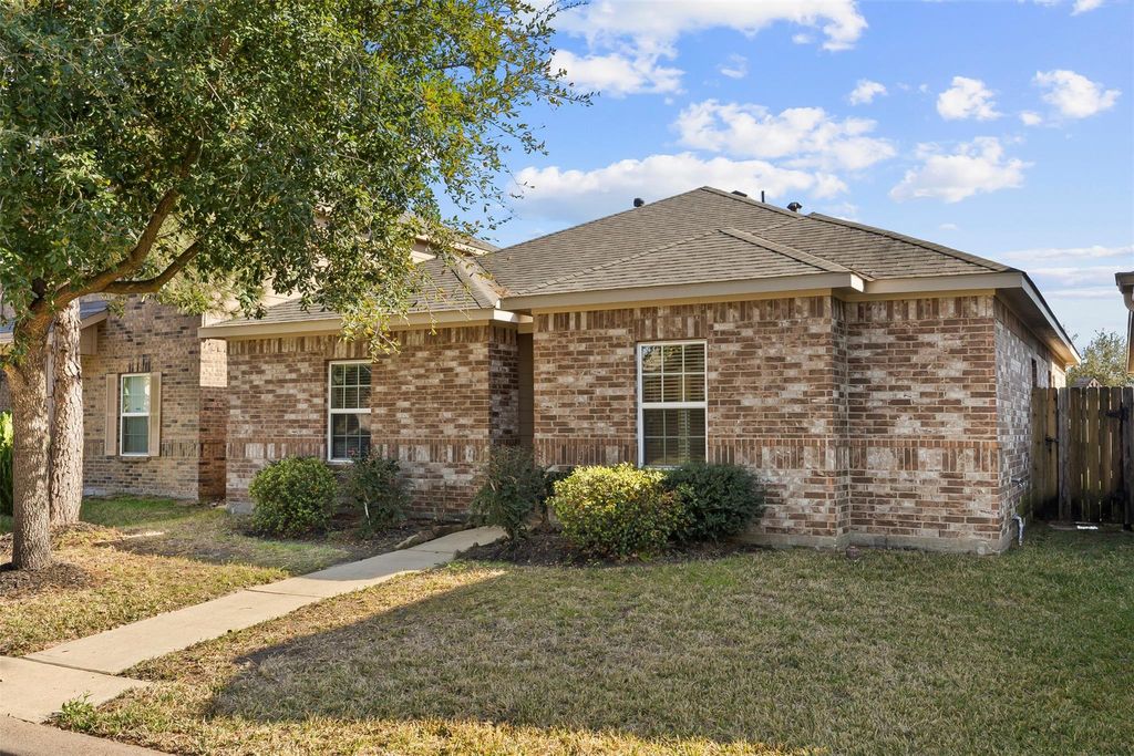 Photo of 18519 Avanta Cove Drive, Cypress, TX 77433 (MLS # 47770304)