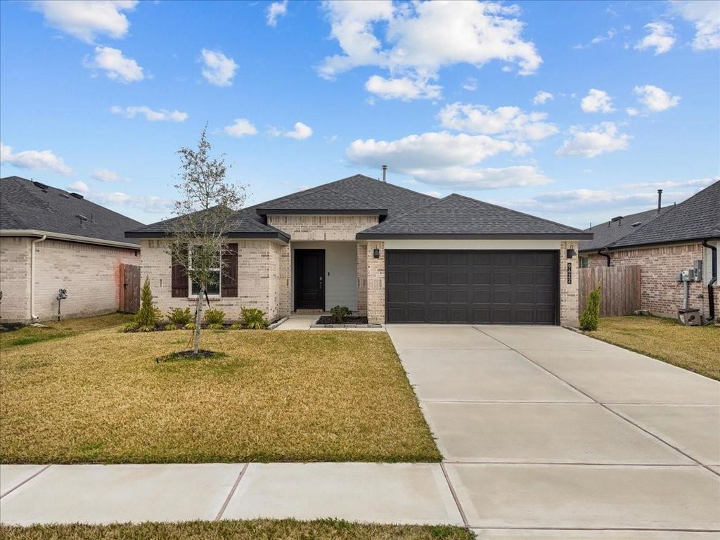 Photo of 9422 Madison Avenue, Texas City, TX 77591 (MLS # 43660235)