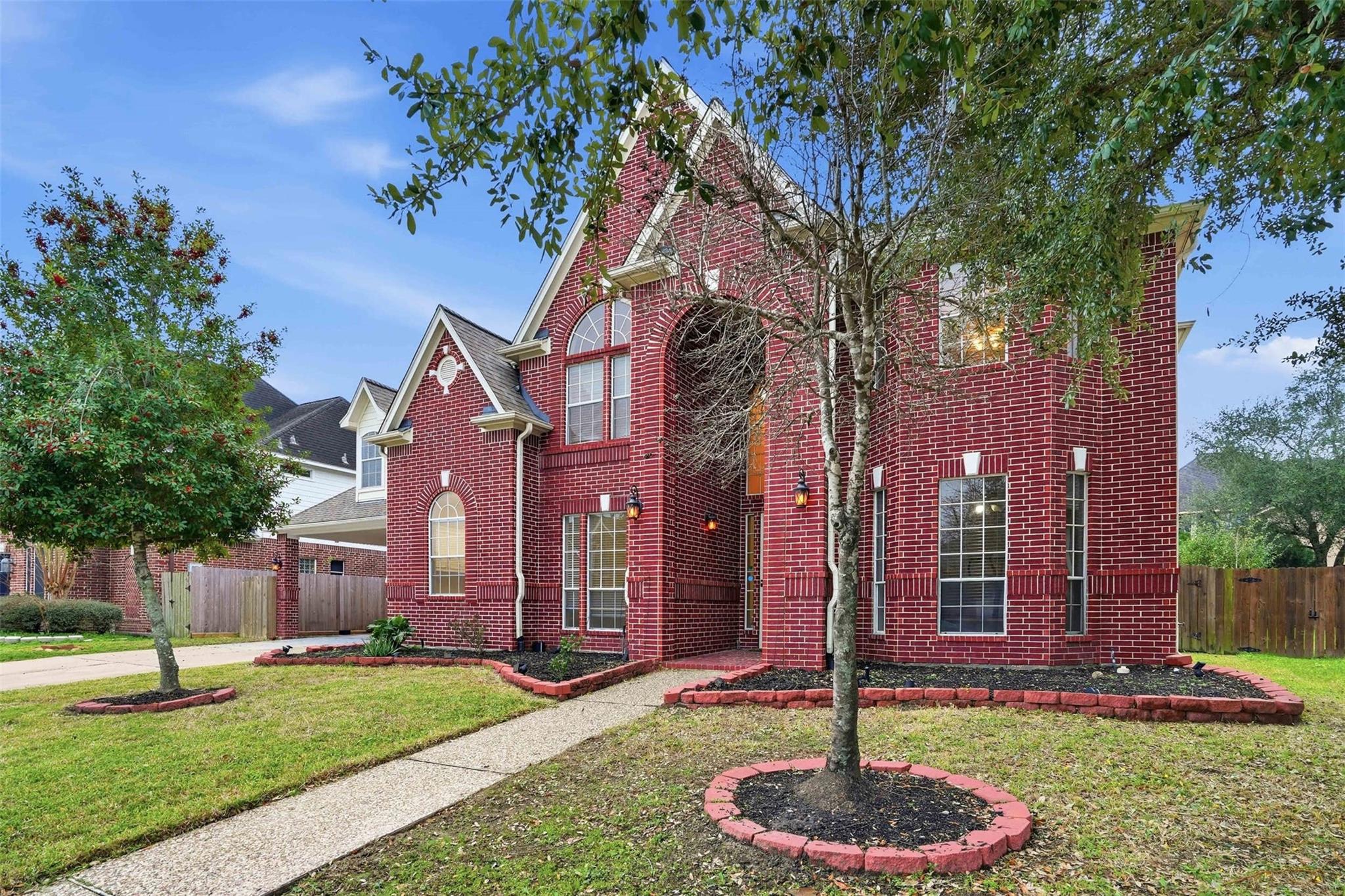 16315 Perry Pass Court