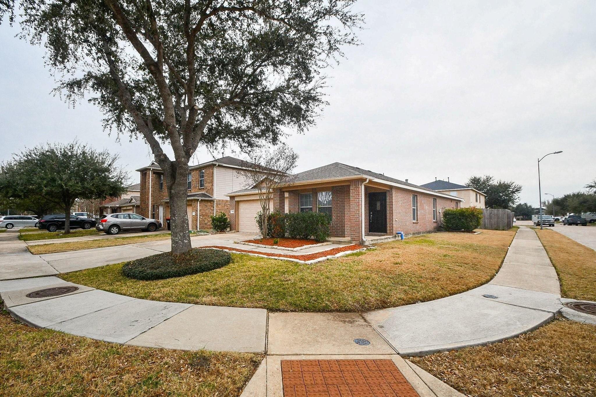 19327 Christine Crossing Drive