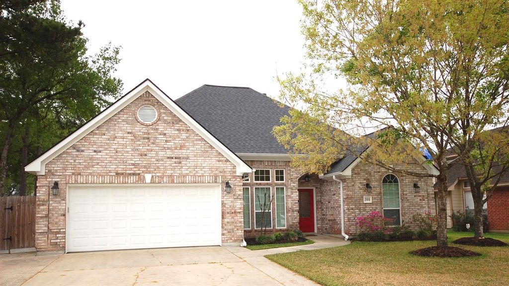 Photo of 21818 Windsor Castle Drive, Spring, TX 77388 (MLS # 85246228)