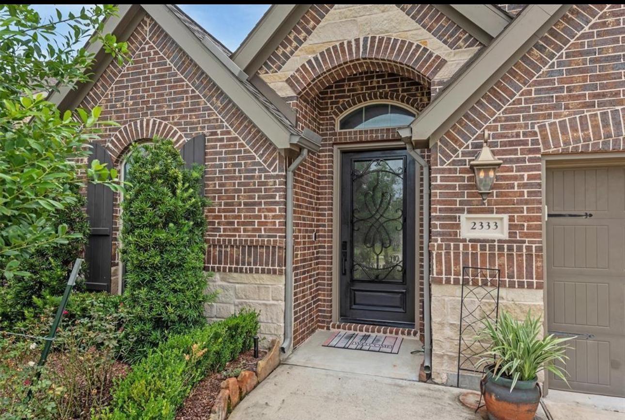 2333 Mayfield