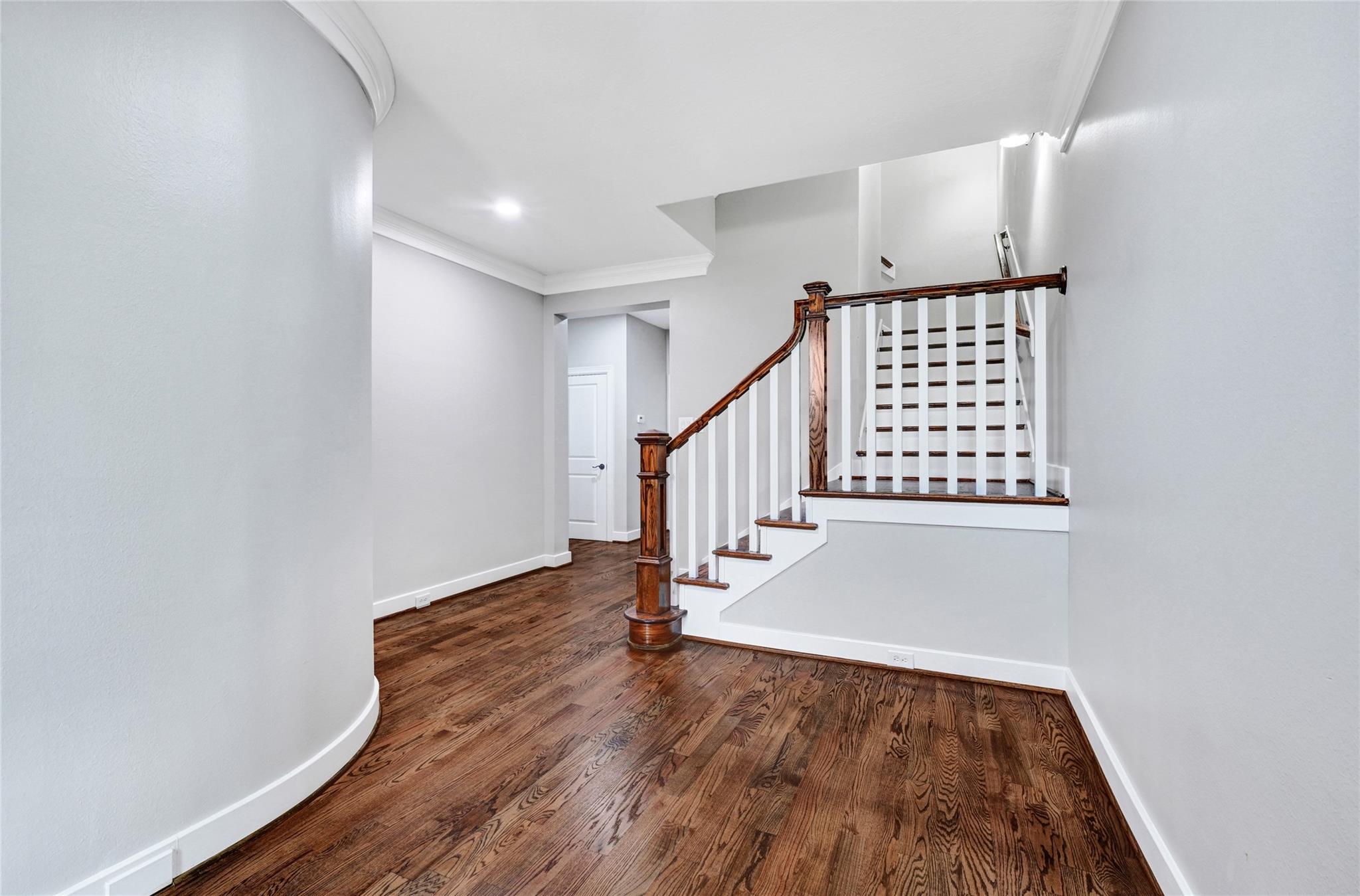 194 W Breezy Way