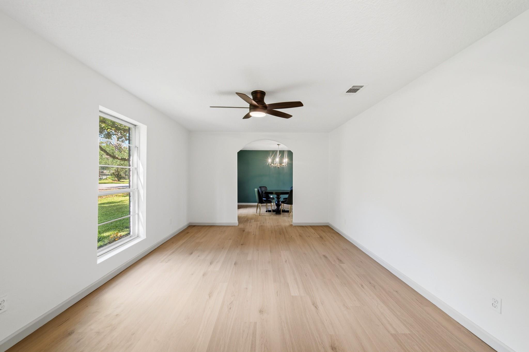 9 Robin Drive