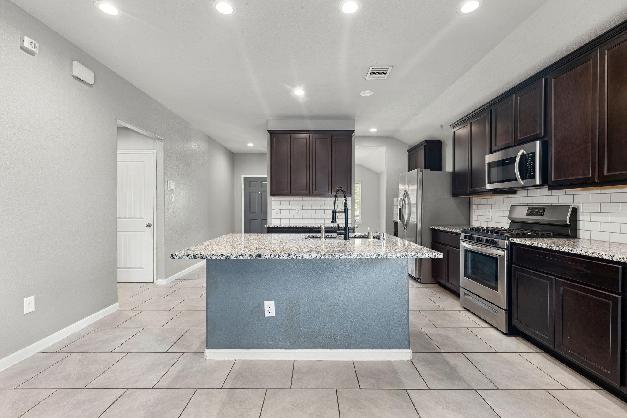 614 Harvest Bluff Drive