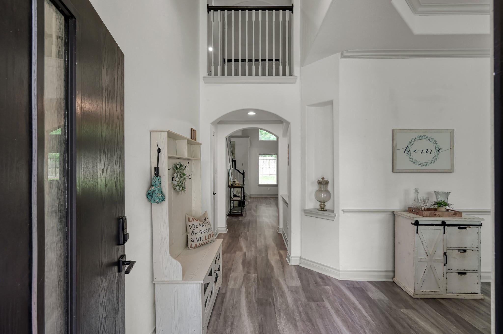 3215 Canterbury Lane