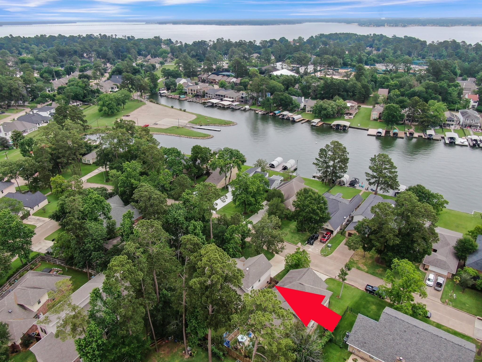3215 Canterbury Lane