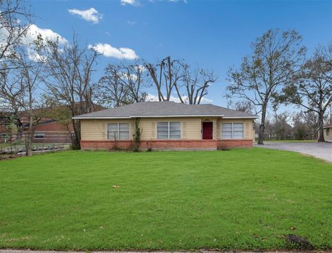 Photo of 8248 Hartford Street, Houston, TX 77017 (MLS # 67224794)