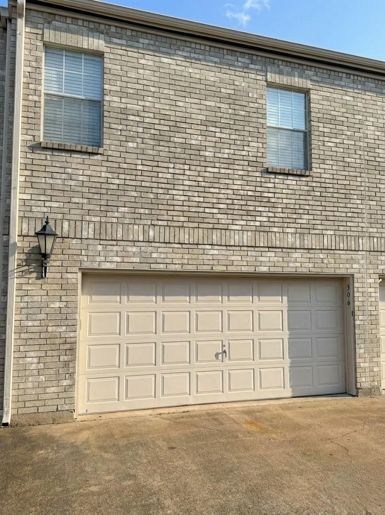 3780 Tanglewilde Street 306