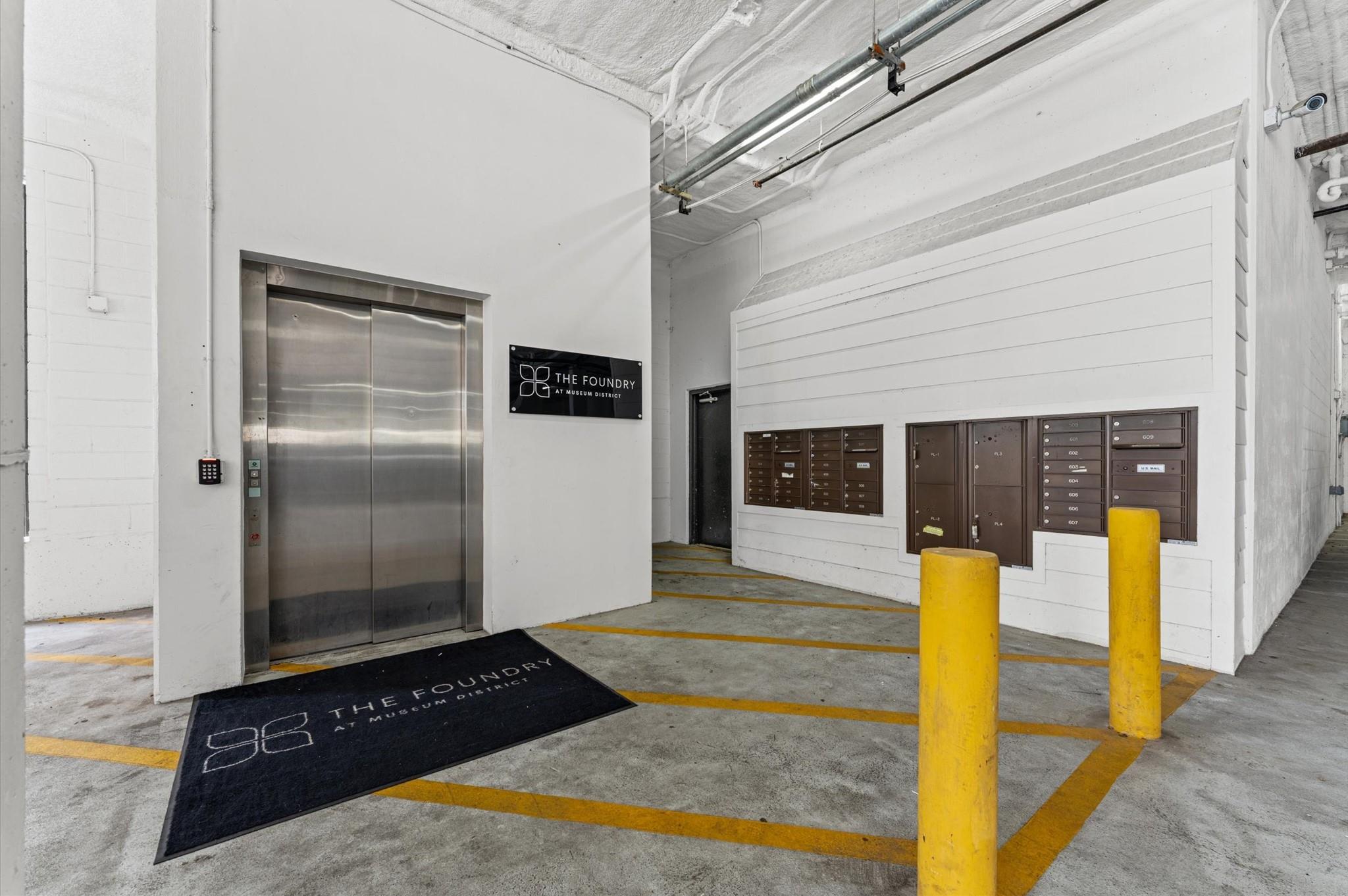 1508 Blodgett Street 408